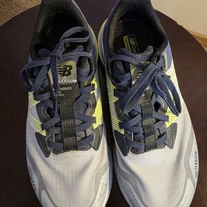 New Balance Women's Trail Running Shoes in Gray, Navy & Neon Yellow